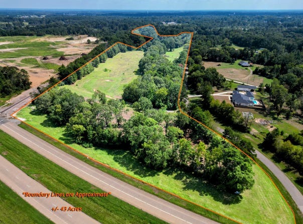 888 CR 201, Carthage, TX 75633