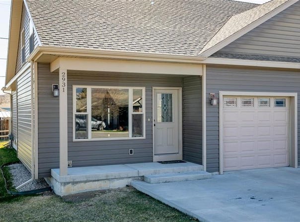 2931 Granite Ct, Cody, WY 82414