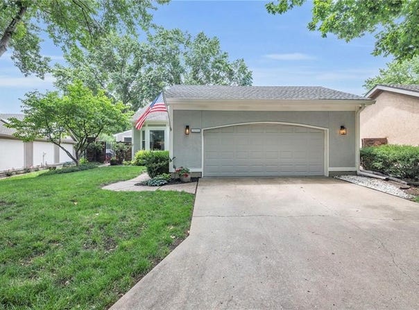 12731 Cambridge Lane, Leawood, KS 66209