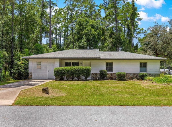 18 PECAN LOOP, OCALA, FL 34472