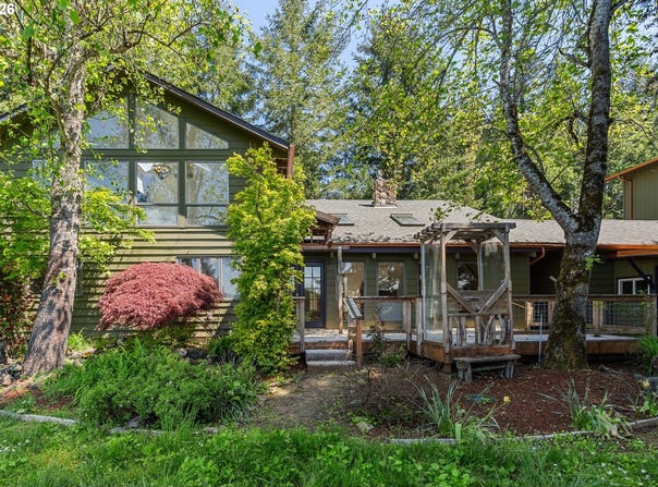 28208 COTTAGE GROVE LORANE Rd, CottageGrove, OR 97424