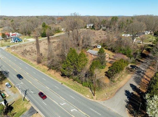 4300 Lisa Drive, Winston-Salem, NC 27103