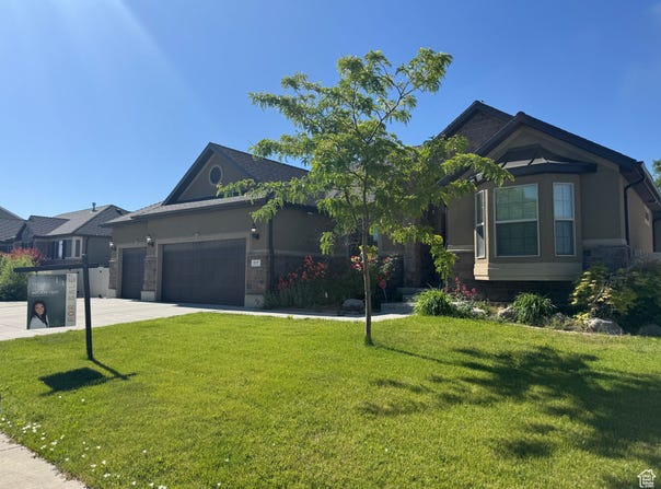 5097 W BRIXHAM, West Valley City, UT 84120