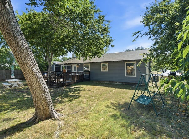 1001 N Carroll Boulevard, Denton, TX 76201