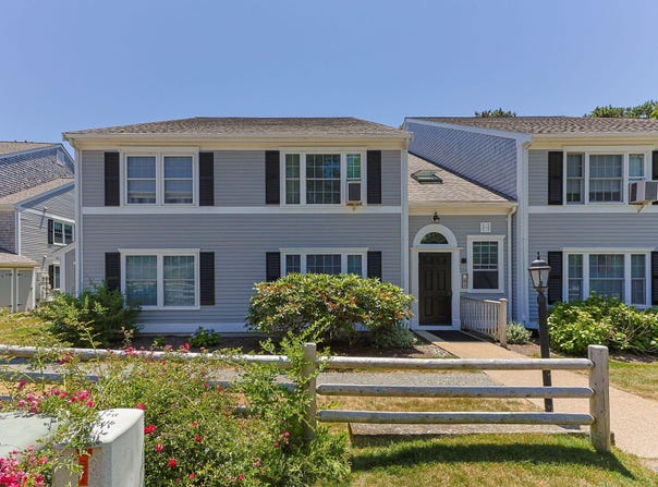 2 Englewood Drive, Harwich, MA 02645