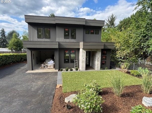 1225 Spruce ST, Lake Oswego, OR 97034
