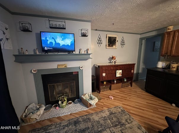 125 E Valley Point Lane, Claysburg, PA 16625