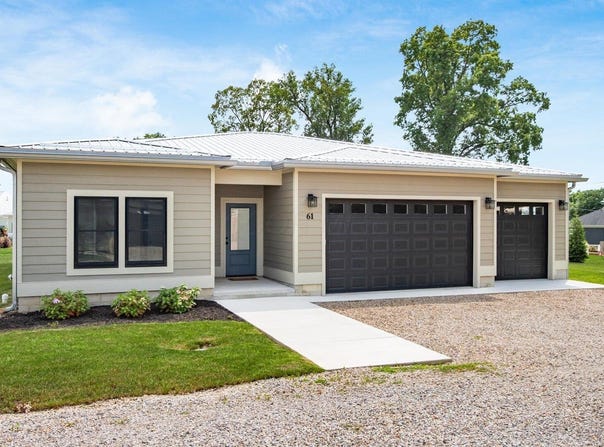 61 Lippert Lane, Buckeye Lake, OH 43008