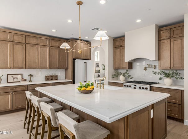 2743 E VIRGINIA Street, Gilbert, AZ 85296
