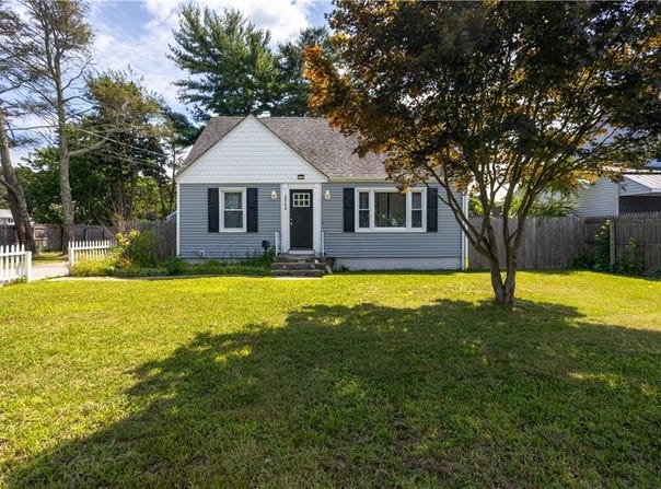 2540 West Shore Road, Warwick, RI 02889