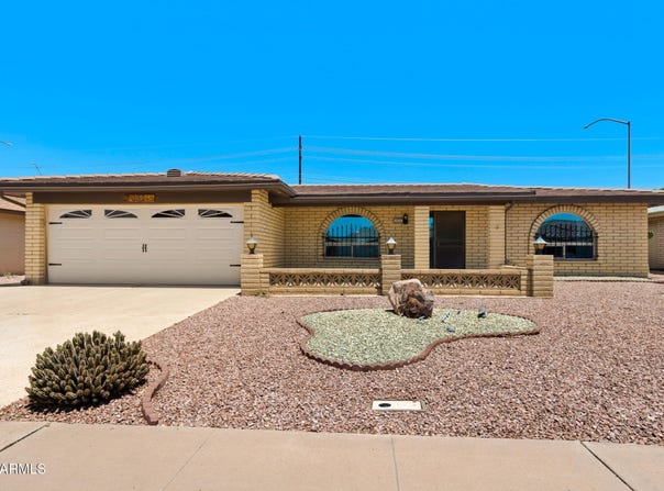 4216 E CALYPSO Avenue, Mesa, AZ 85206