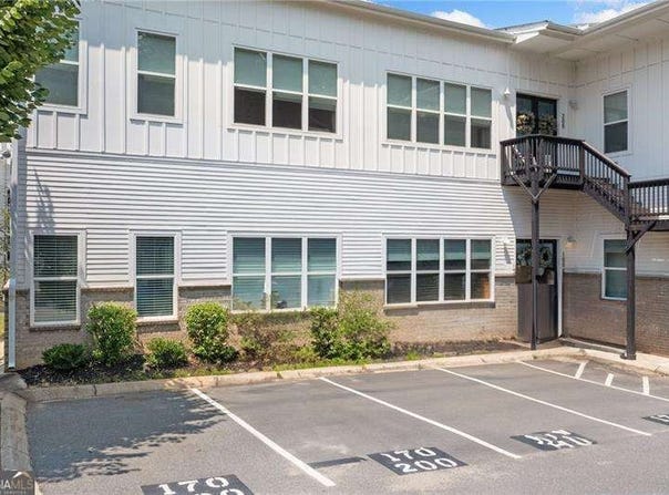 170 Fowler, Woodstock, GA 30188