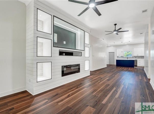 801 W 50th Street, Savannah, GA 31405