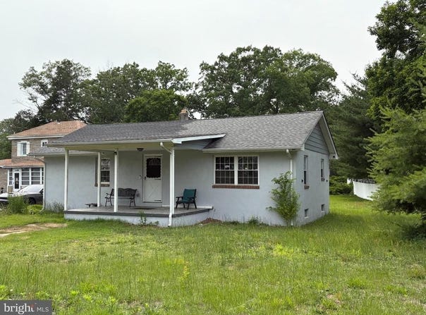 1622 S MAIN ROAD, VINELAND, NJ 08360