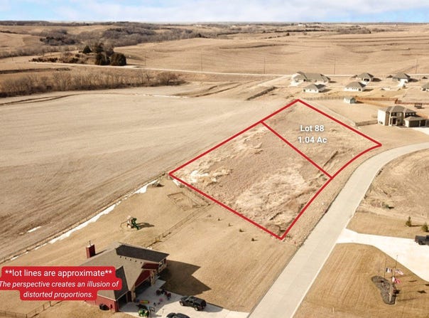 22942 Cattail Bend, Glenwood, IA 51534