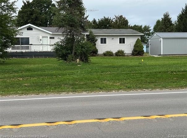 5480 Anna Street, Buel Twp, MI 48422