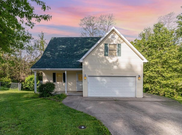 156 Vaughn Avenue, Hillsboro, OH 45133