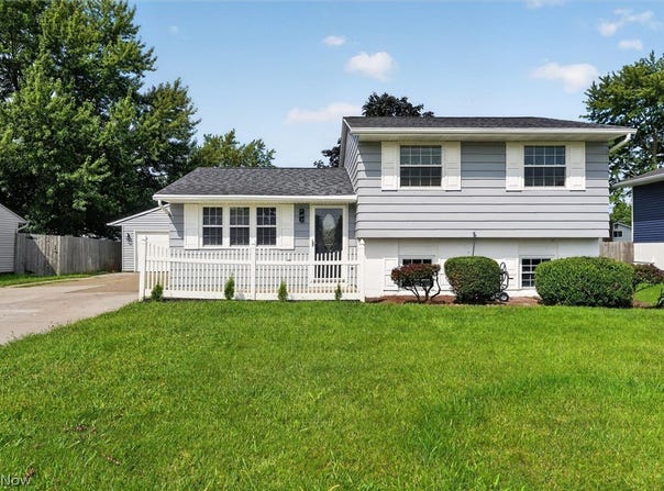 4036 Leavitt Road, Lorain, OH 44053