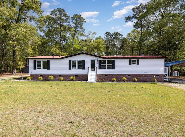 159 Kent Lane, Pikeville, NC 27863