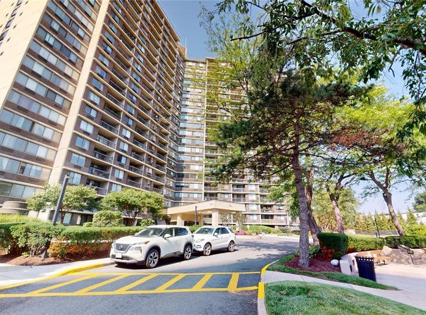 1 Bay Club Drive, Bayside, NY 11360