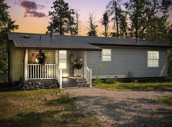5254 Woodridge Road, Lewiston, MI 49756