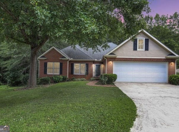 116 Manor, Carrollton, GA 30117