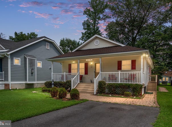 1208 BANCROFT AVENUE, COLONIAL BEACH, VA 22443