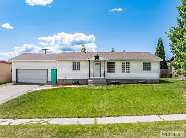 370 E 1st Street, Soda Springs, ID 83276