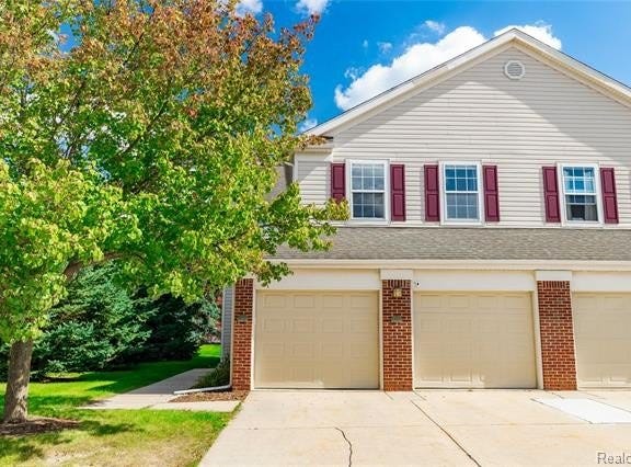 307 Victoria Drive, Dexter, MI 48130