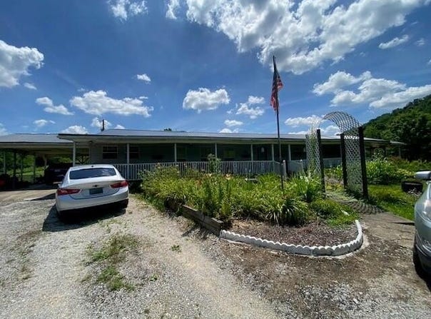 3111 Lees Creek Road, Dover, KY 41034