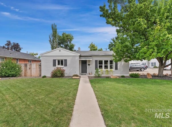 124 Davis Avenue, Nampa, ID 83651
