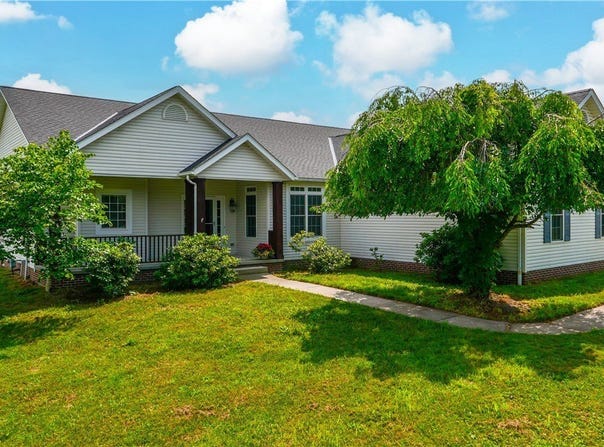 4840 Wayne Road, Mantua, OH 44255