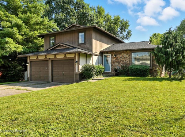 3622 Doe Run Way, New Albany, IN 47150