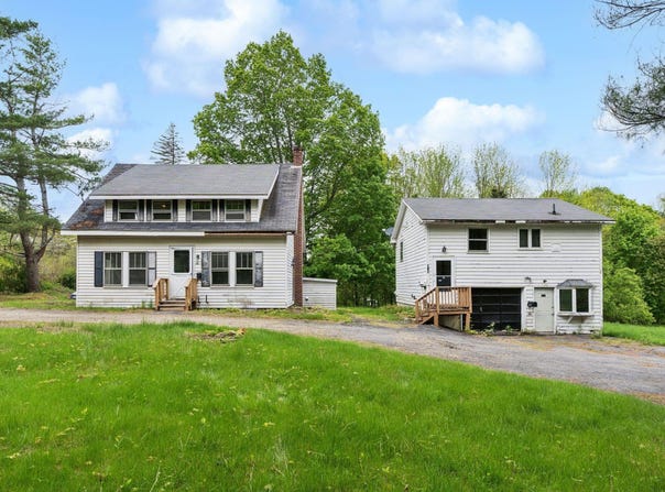 705 + 707 Maine Avenue, Farmingdale, ME 04344
