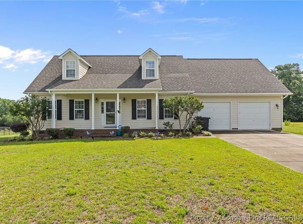 6968 Glynn Mill Farm Drive, Fayetteville, NC 28306