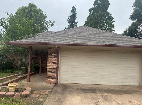 11108 NW 112th Street, Yukon, OK 73099
