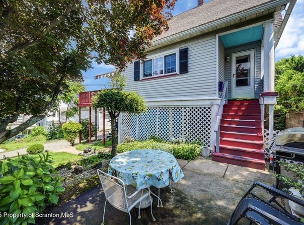 917 Willow Street, Scranton, PA 18505