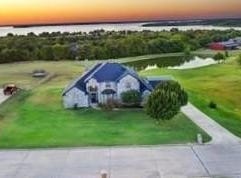 930 Lakeridge Drive, Lavon, TX 75166