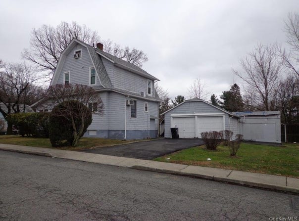 208 Saddle River Road, Monsey, NY 10952