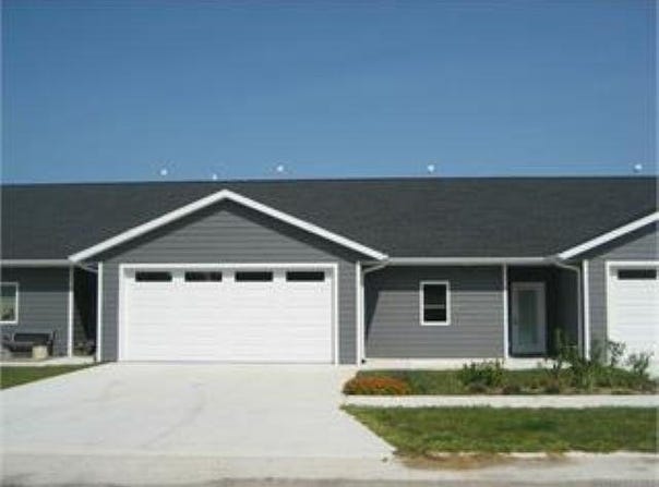 104 Highland Drive, Decorah, IA 52101