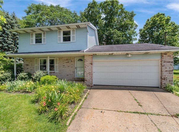 1836 Brookwood Court, Orrville, OH 44667
