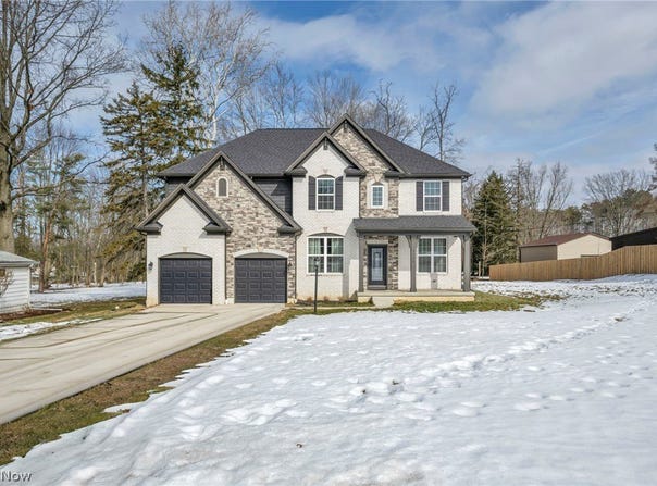 19736 Westwood Drive, Strongsville, OH 44149