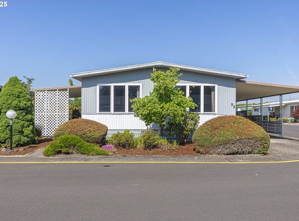 2902 E 2ND ST, Newberg, OR 97132