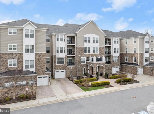 601 QUICKSILVER CT #401, REISTERSTOWN, MD 21136