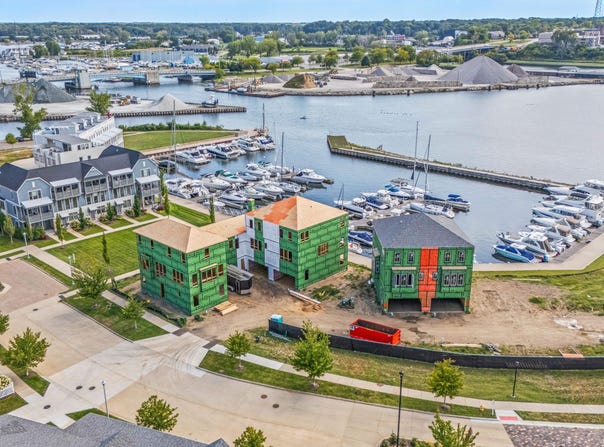 934 Harbor Drive E, St. Joseph, MI 49085