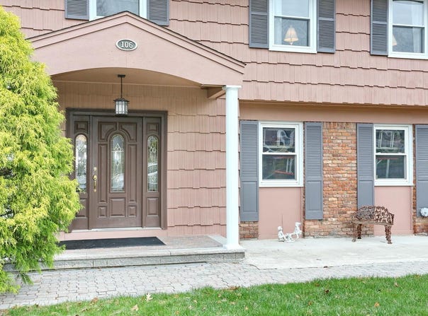 106 Key Place, Orangeburg, NY 10962