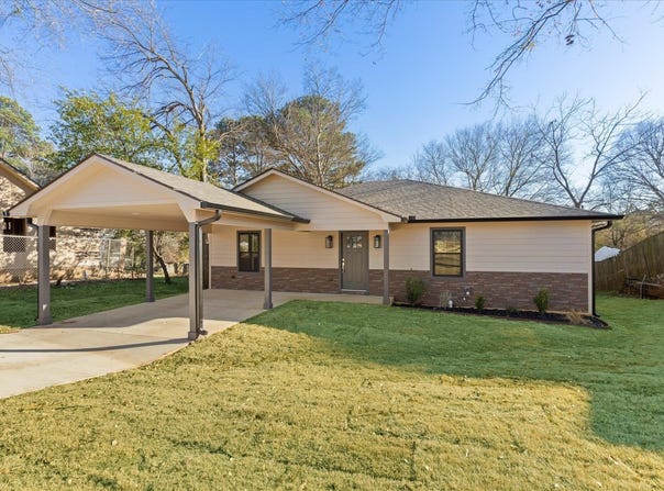604 Hilltop Drive, Longview, TX 75604