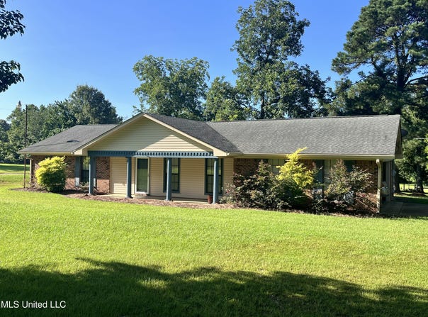 300 Williams Road, Florence, MS 39073