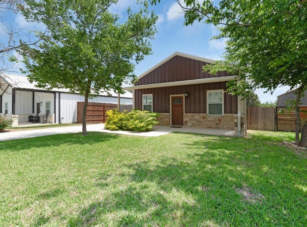 244 Western Ave, Bertram, TX 78605