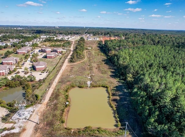 James E Davis Pkwy, OXFORD, MS 38655